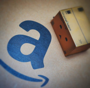 Axa Seguros regala descuentos en Amazon a sus clientes