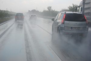 La lluvia es uno de los fenómenos que pueden afectar a la seguridad en otoño